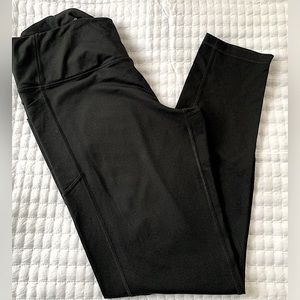 VS (XL) knockout sports leggings